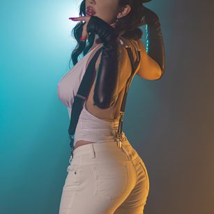 Model - Dalia Lavish dp