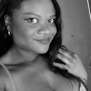 Model - ValeskaPink99 friendly