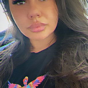 Model - Sascha Blosom bigtits