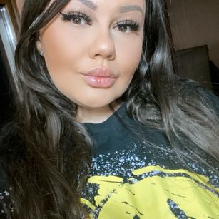 Model - Sascha Blosom bigtits