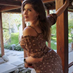 Model - Sophie Smith femdom