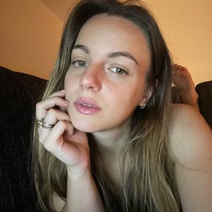 Model - AlexiaDeea Blonde