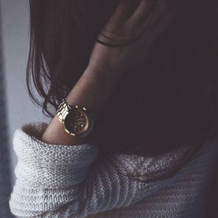 Model - Vanila_caramel skirt