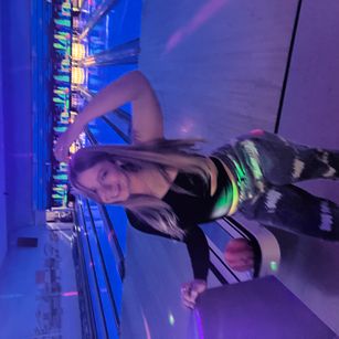 Model - Crystal Lee sexy