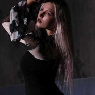 Model - AlicePaterson costumes