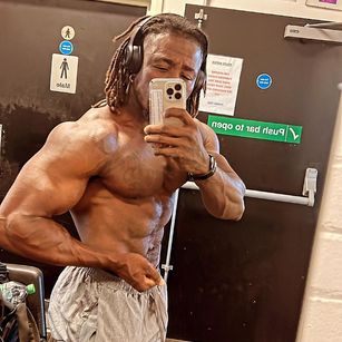 Model - Mistress_BBC PVC