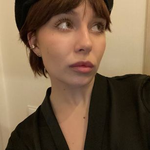 Model - warm june skinny