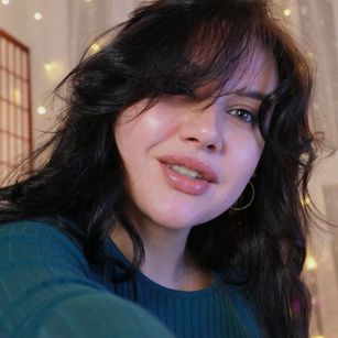 Model - Amina Lush sexy