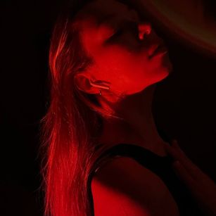 Model - miss_sunny stockings