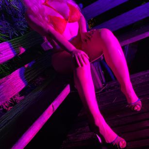 Model - Alexia Morgan roleplay