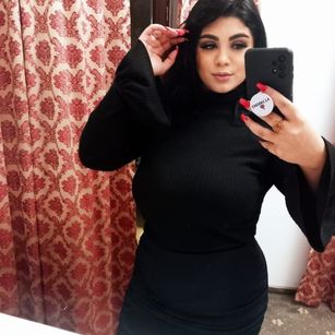 Model - Spicy Carla joi