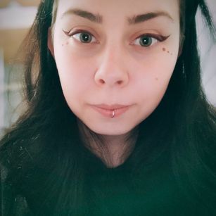 Model - Lamia Nox pussy