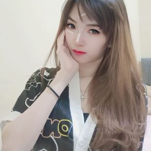 Model - Michelle Xu femdom