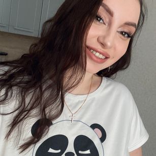 Model - Feral berry boobs