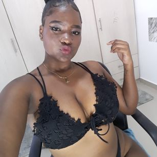 Model - LeslyLuu toys