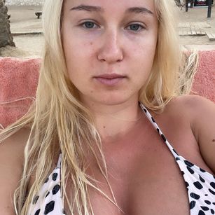 Model - I am Hot Eva Blonde