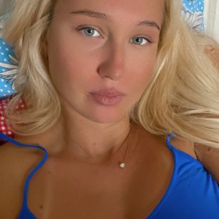 Model - I am Hot Eva LOVENSE
