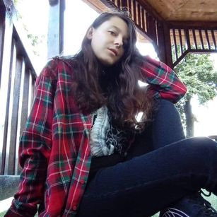 Model - PennyDolce young