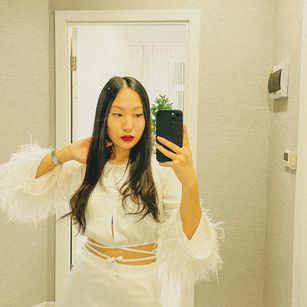 Model - Lanaita asian