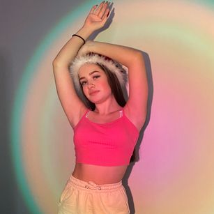 Model - Wendy smalltits