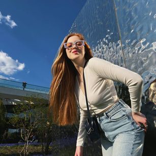 Model - lulu_moons cute