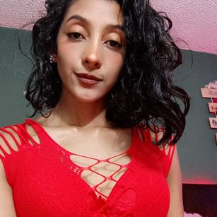 Model - Koraline oral