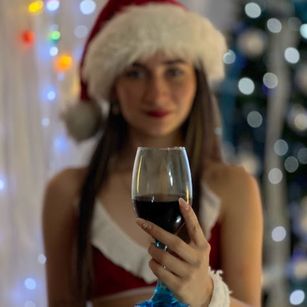 Model - Cindy Saenz skinny