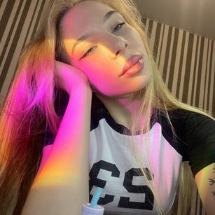 Model - guantanamera striptease