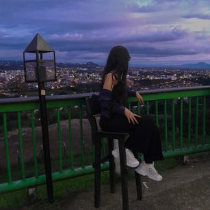 Model - Bellatrix Mia blowjob