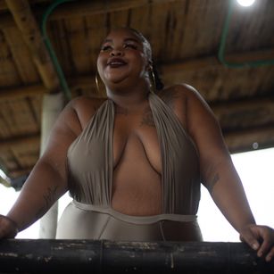 Model - Kendra Sexy Ebony