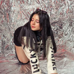 Model - Lia_Bakerr cum