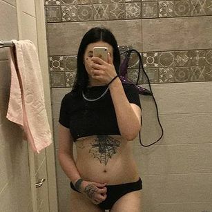 Model - AlineGreeeen anal