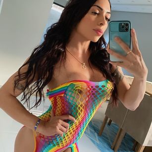 Model - Good_Lunah petite