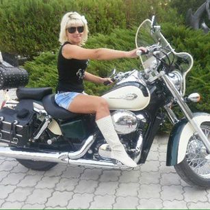 Model - Ludmila Sports