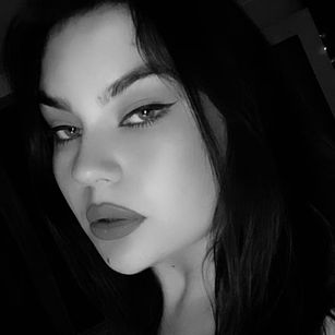 Model - hot fox pussy