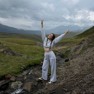 Model - Kimblerly Dean feet