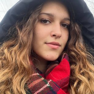 Model - Kimblerly Dean shy