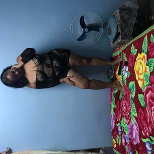 Model - Cubana streaptease