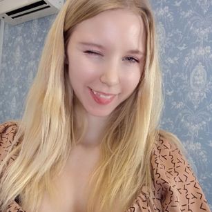 Model - Baila Wood dildo