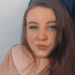 Model - CamilaAubrey feet