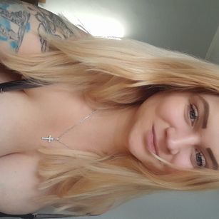 Model - WhiteTery oilbody