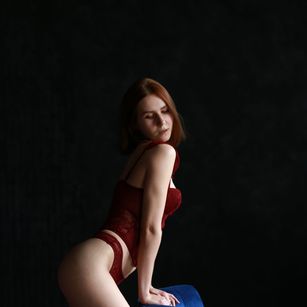 Model - Kristy boobs