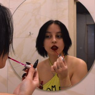 Model - DaniellaVivien bigboobs