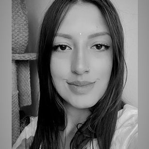 Model - Milu sensual