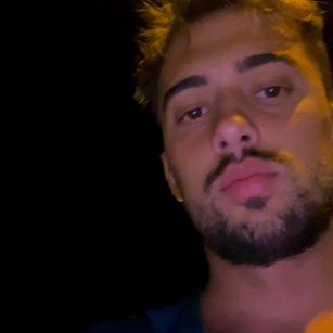 Model - JustinMaddox smart