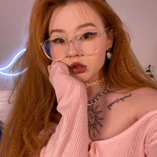 Model - Yo_Pixie tits