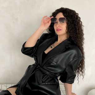 Model - Victoria dance