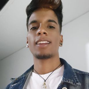 Model - khevin Lpez show