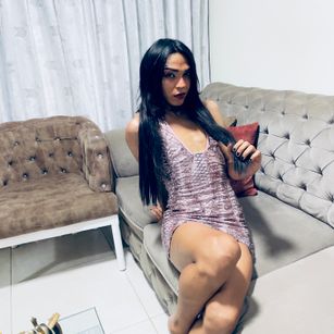 Model - MsZoehans pantyhose