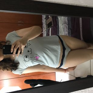 Model - Scarlett Pixl lingerie